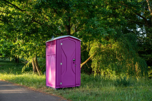 Best Deluxe Portable Toilet Rental in Douglass Hills, KY